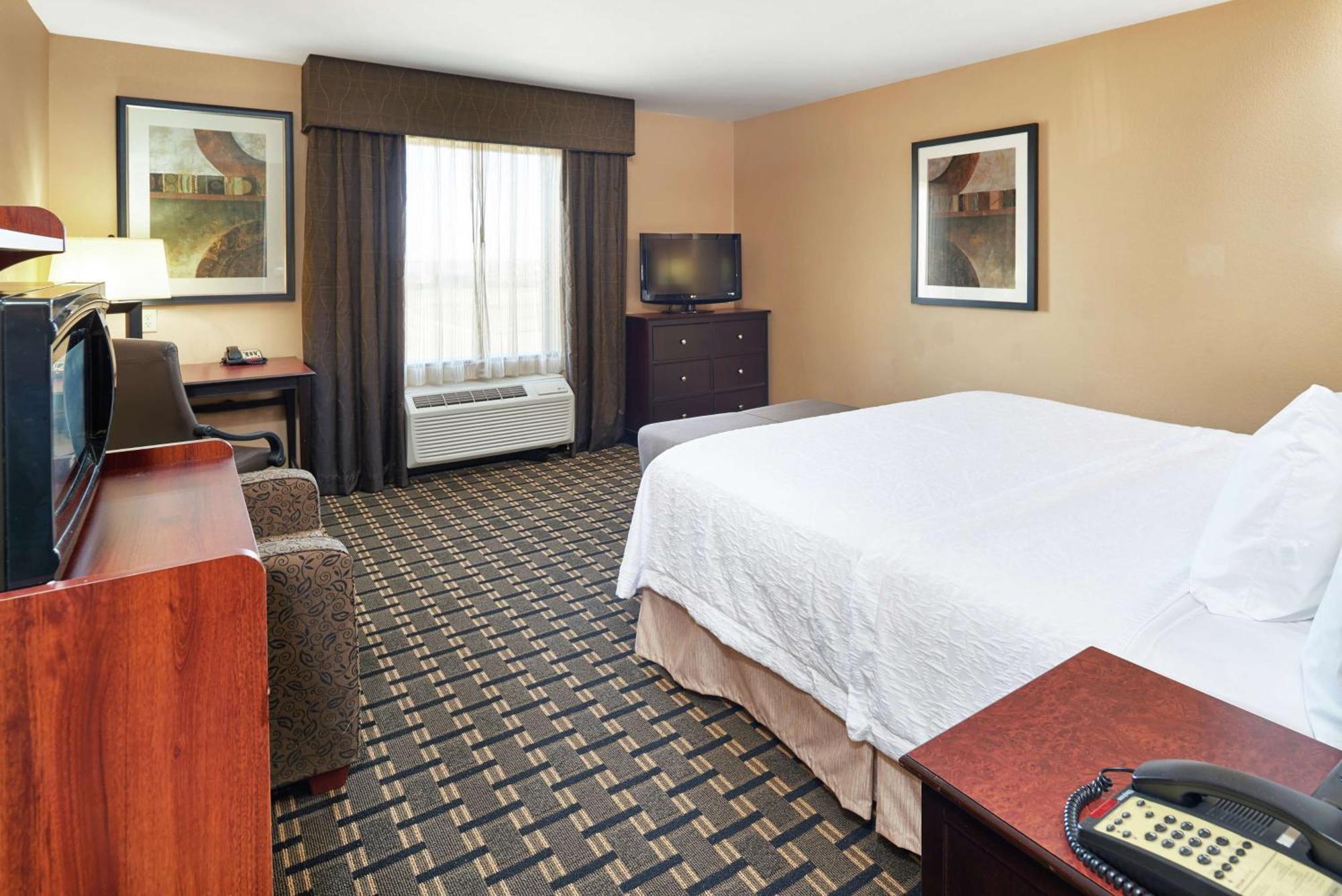 Hampton 3* Sweetwater